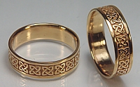 Ennis Knot wedding rings