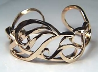 Monogram cuff bracelet in 14KY