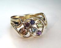 14kt Gold Mother's Ring with Birthstones