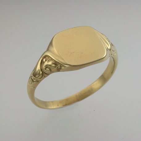 Signet Ring Collection - Custom Rings | deSignet International